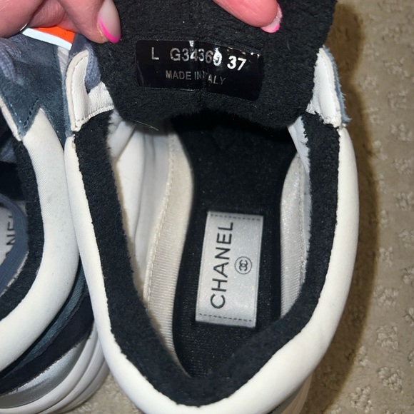 Chanel women’s sneakers in size 7.  Very popular style. Size 7. - Picture 7 of 8